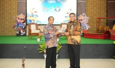 Perkuat Pemahaman Hukum, Rutan Surakarta Gandeng Bapas Surakarta Sosialisasikan KUHP dan KUHAP bagi Petugas